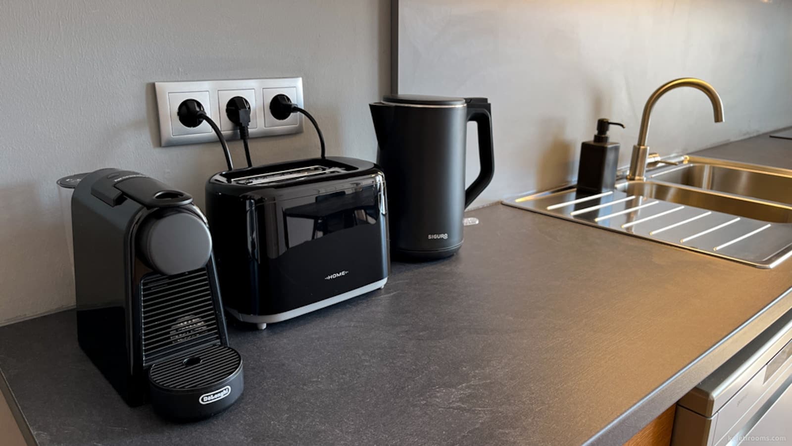 Rottenbiller "A" shared space 6