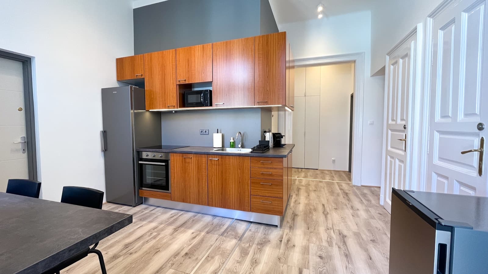 Rottenbiller "B" shared space 1