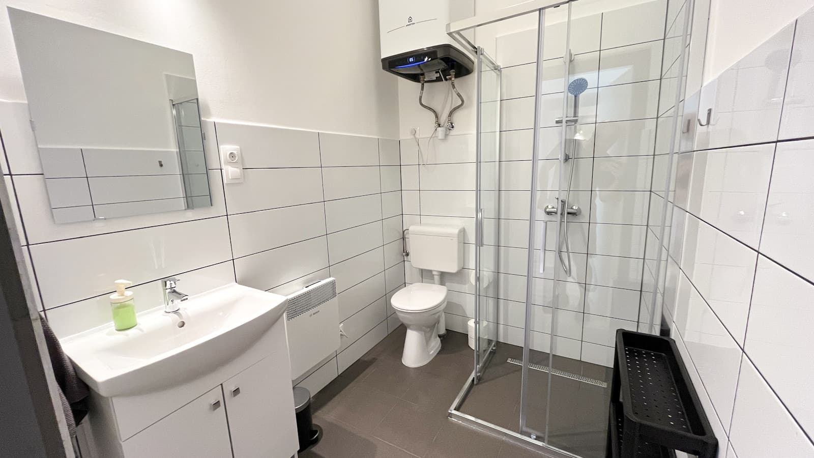 Rottenbiller "B" shared space 4