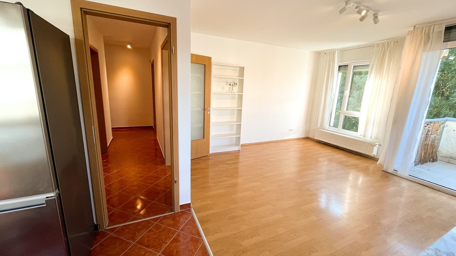 Szuglo shared space 5